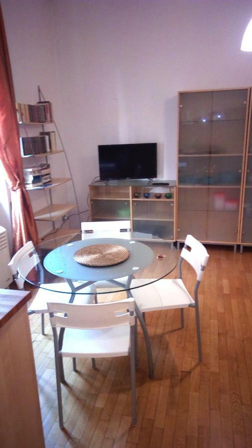 Appartamento Roma ภายนอก รูปภาพ