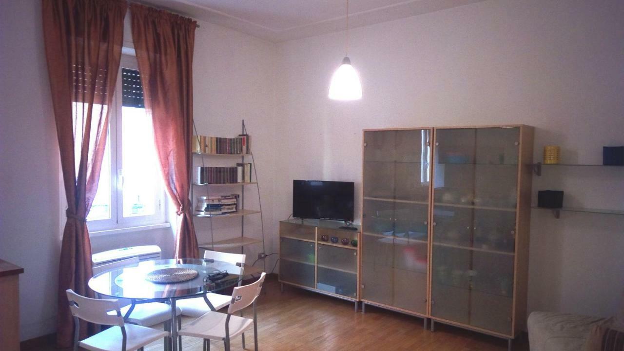Appartamento Roma ภายนอก รูปภาพ