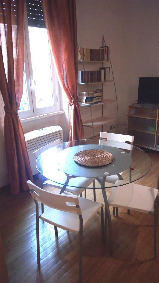 Appartamento Roma ภายนอก รูปภาพ